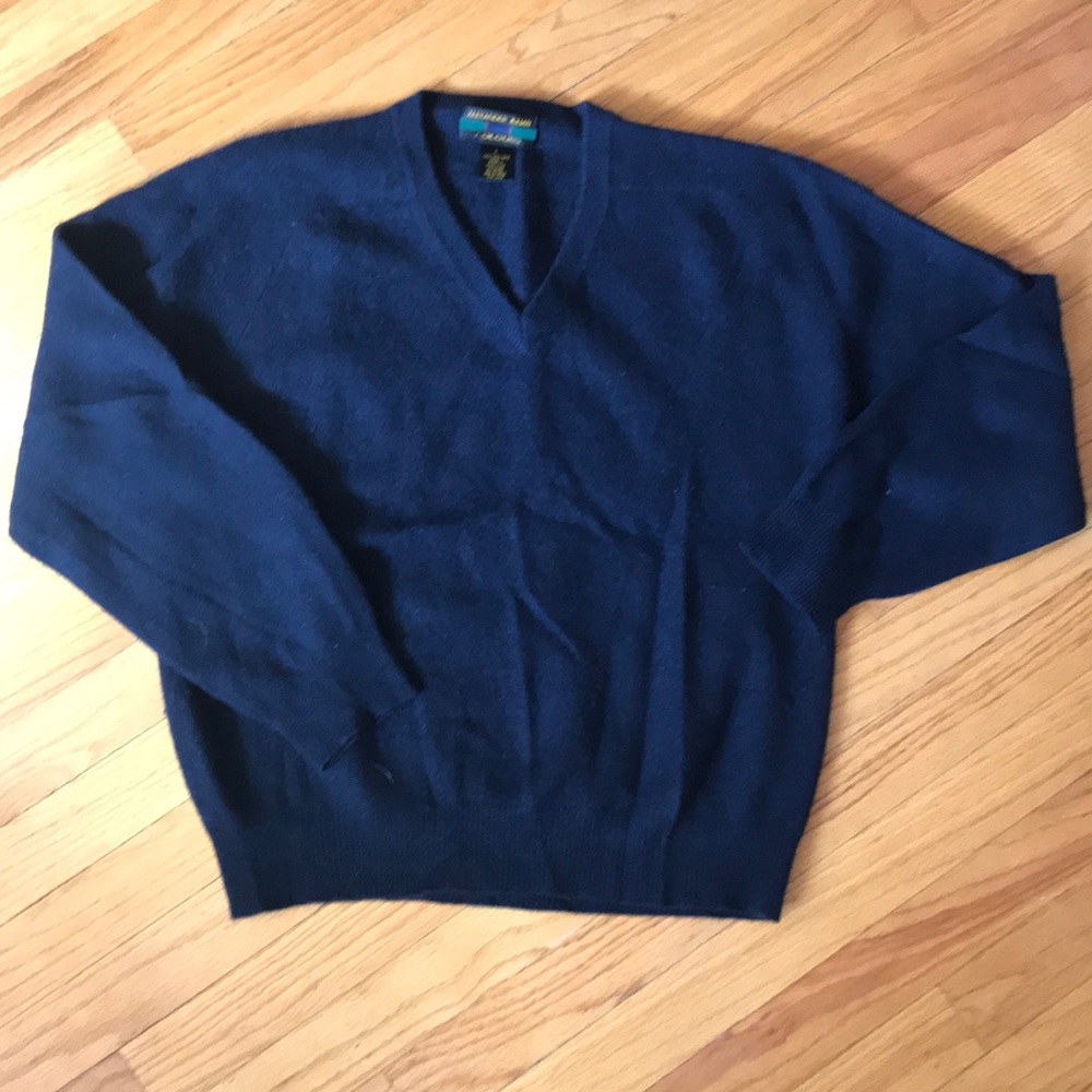100% cashmere sweater
